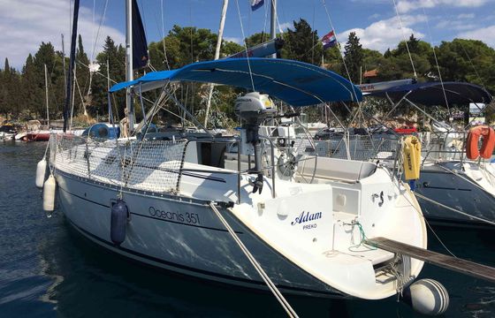 Beneteau Oceanis 351 Adam