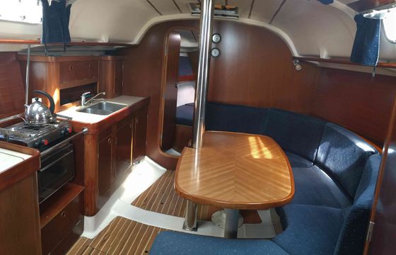 Beneteau Oceanis 351 Adam