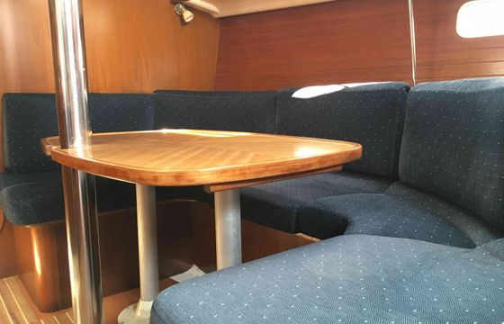 Beneteau Oceanis 351 Adam