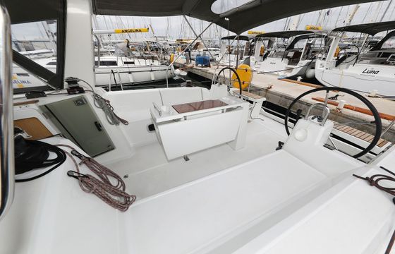 Beneteau Oceanis 38 One