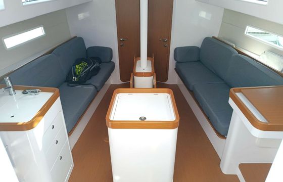 Beneteau First 36 Ultimate