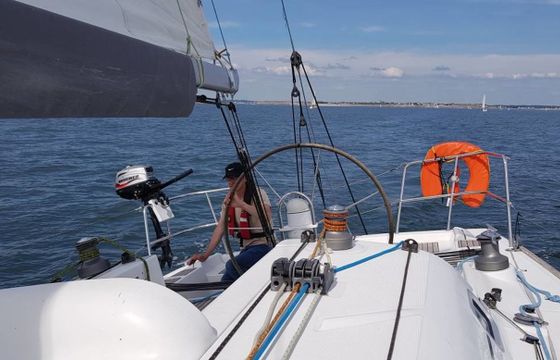 Beneteau First 36.7 Lota 4