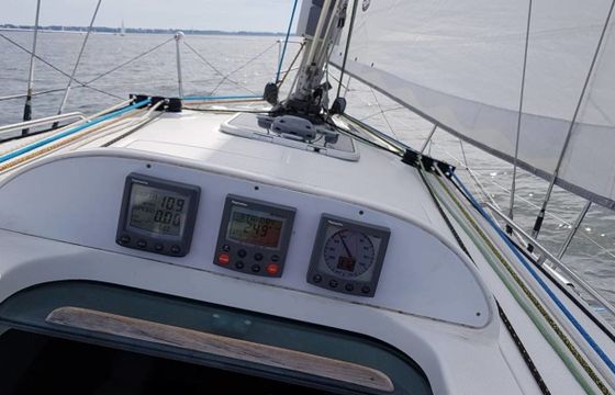 Beneteau First 36.7 Lota 4