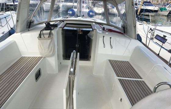 Beneteau Oceanis 38.1 Sanuk