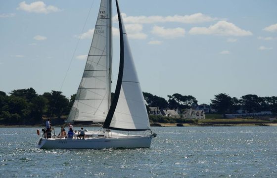 Beneteau First 36.7 Yeach Mad 2