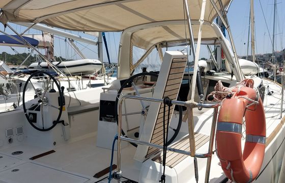 Beneteau Oceanis 38.1 Blue Harmony