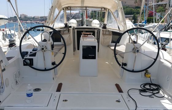 Beneteau Oceanis 38.1 Blue Harmony