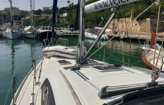 Beneteau Oceanis 40 Horitzo 4