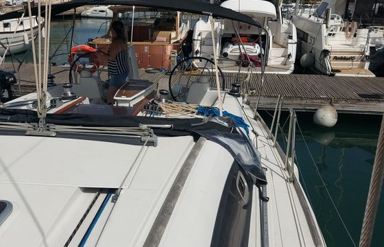 Beneteau Oceanis 40 Horitzo 4