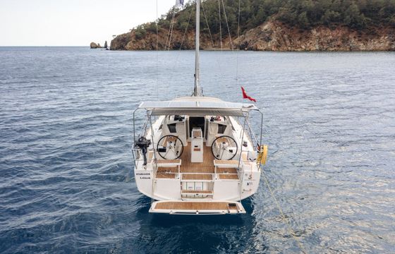 Beneteau Oceanis 38.1 Stargazer