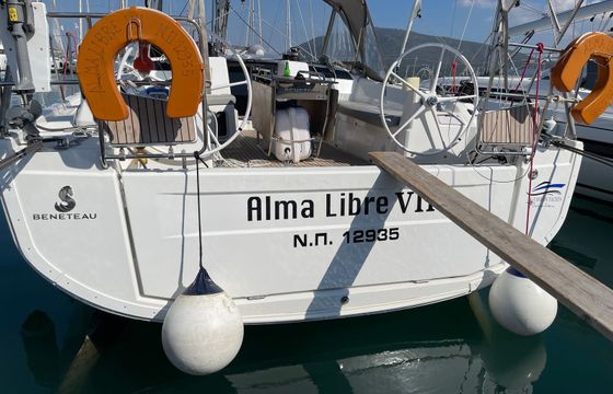 Beneteau Oceanis 40.1 Alma Libre 7