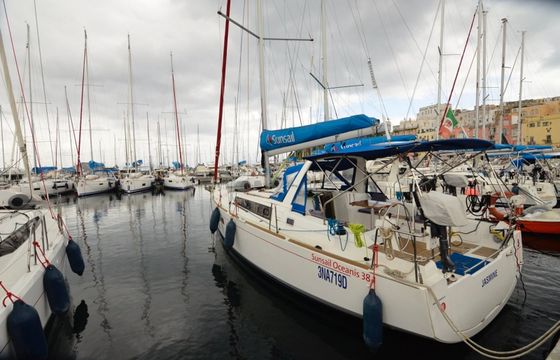 Beneteau Oceanis 38 Jasmine