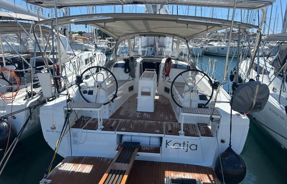 Beneteau Oceanis 37.1 Katja