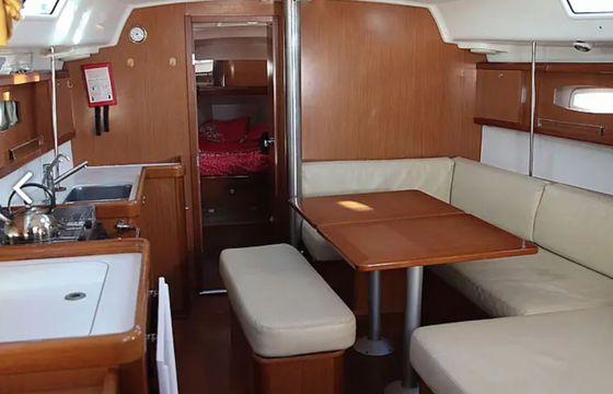 Beneteau Oceanis 40 Tizef