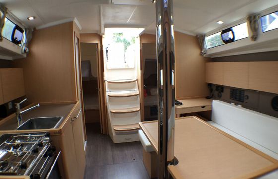 Beneteau Oceanis 38 Moana Reva