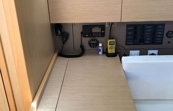 Beneteau Oceanis 38 Moana Reva