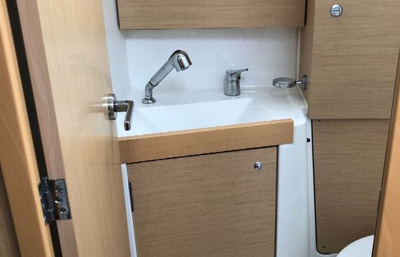 Beneteau Oceanis 38 Moana Reva