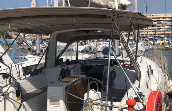 Beneteau Oceanis 38 Moana Reva
