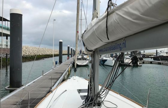 Beneteau Oceanis 38 Velon