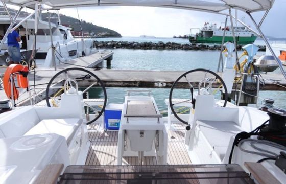 Beneteau Oceanis 38.1 Arun