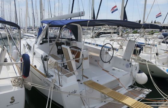Beneteau Oceanis 38 Ariela