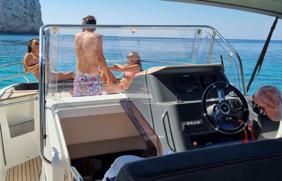 Beneteau Flyer 8.8 Spacedeck Sunny