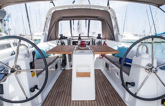Beneteau Oceanis 38 Zografia