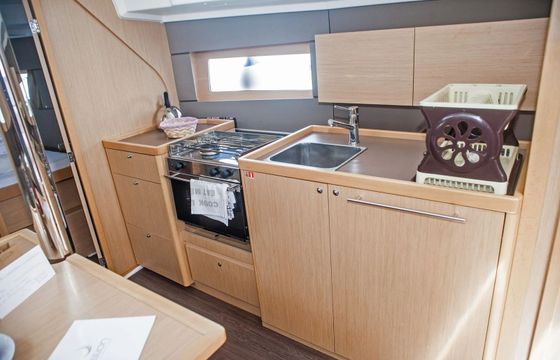 Beneteau Oceanis 38 Zografia
