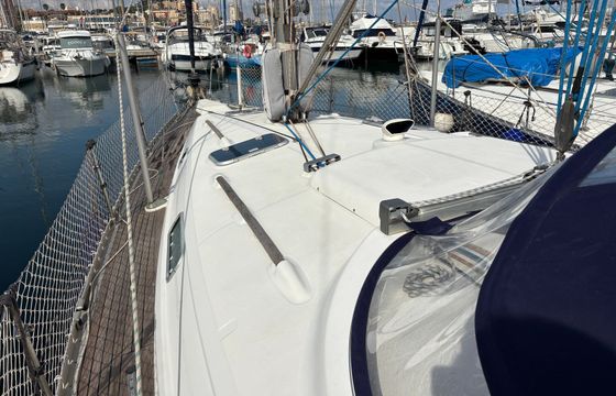 Beneteau Oceanis 38.1 Blue Dreams
