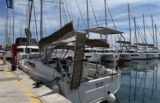 Beneteau Oceanis 40.1 Kos 40.4