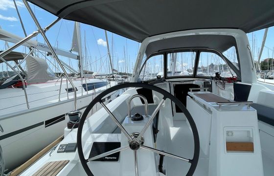 Beneteau Oceanis 38.1 Cocco