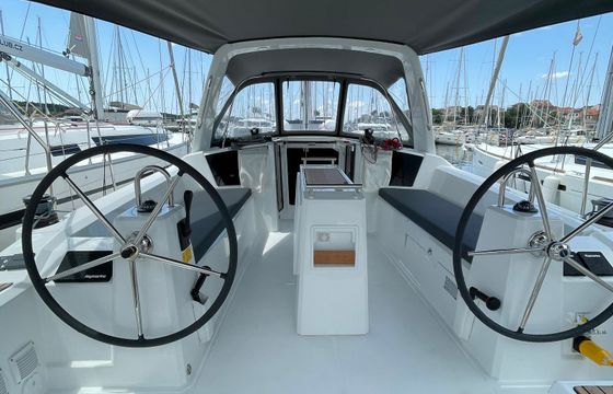 Beneteau Oceanis 38.1 Cocco