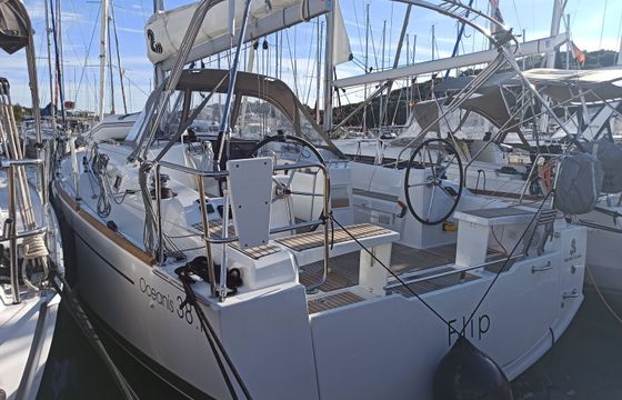 Beneteau Oceanis 38.1 Flip