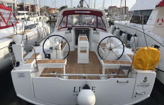 Beneteau Oceanis 38 Luce