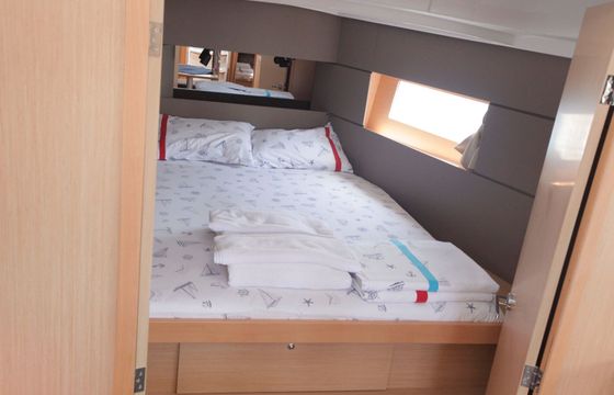 Beneteau Oceanis 38.1 Missy