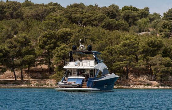 Beneteau Monte Carlo 66 Five Weeks