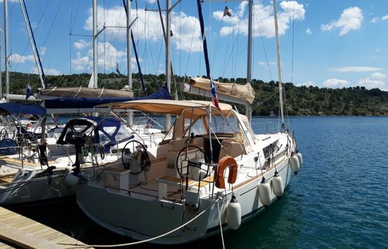 Beneteau Oceanis 38.1 Modena