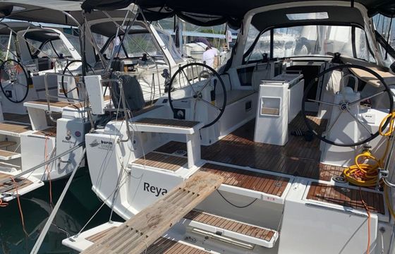 Beneteau Oceanis 38.1 Reya
