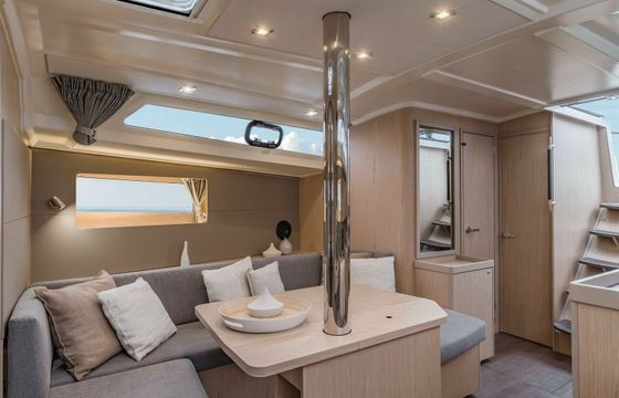 Beneteau Oceanis 40.1 Moorings 24