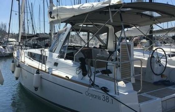 Beneteau Oceanis 38.1 Sacy