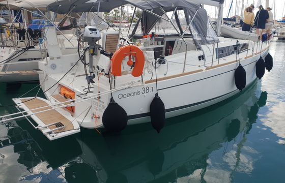 Beneteau Oceanis 38.1 The Boss
