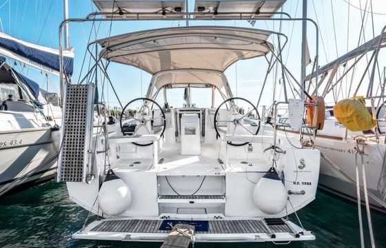 Beneteau Oceanis 38.1 Harmonia