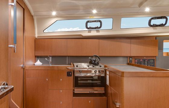 Beneteau Oceanis 40.1 Sunsail 24