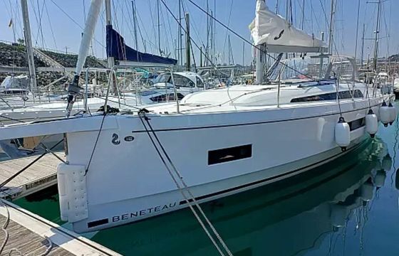 Beneteau Oceanis 40.1 Tagada 4