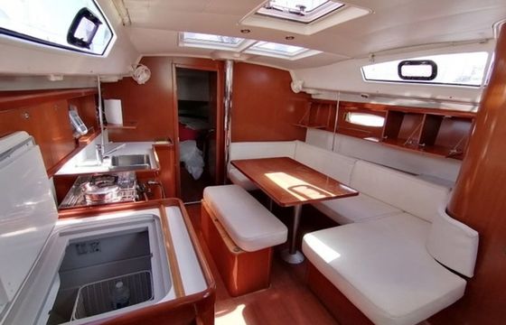 Beneteau Oceanis 40 Valmarose