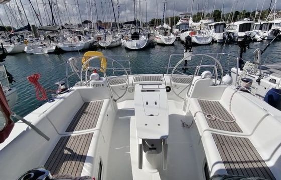 Beneteau Oceanis 40 Valmarose
