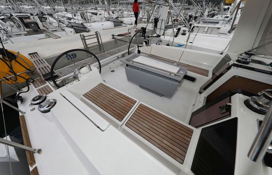 Beneteau Oceanis 41 Zyntha