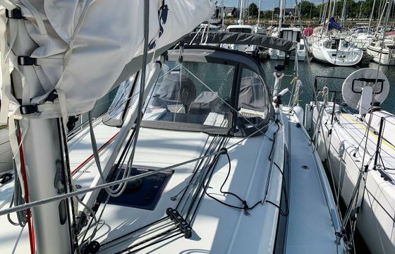 Beneteau Oceanis 34.1 Cash-Flots