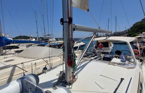 Beneteau Oceanis 41.1 Barbanegra