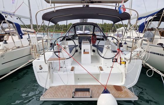 Beneteau Oceanis 34.1 Navicela